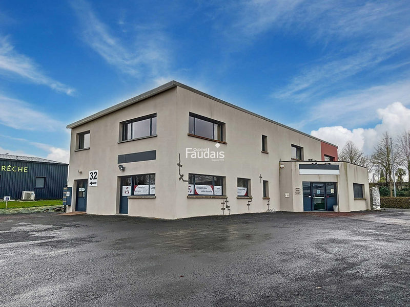 Bâtiment de bureaux indépendant à Saint-Lô – 570 m² de superficie