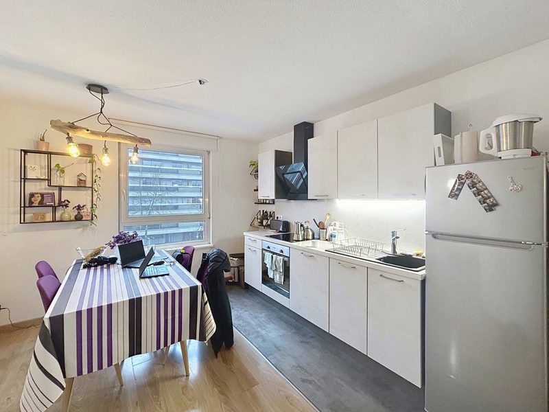 NEUDORF – 2-KAMERAPPARTEMENT – BALKON
