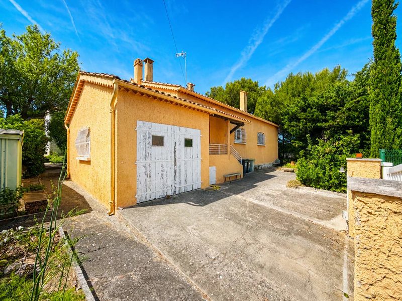 SIX-FOURS - LA MASCOTTE - GELIJKVLOERS HUIS - 100 M2 - PERCEEL