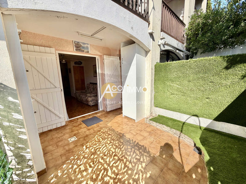 Studio en rez-de-jardin à Bandol