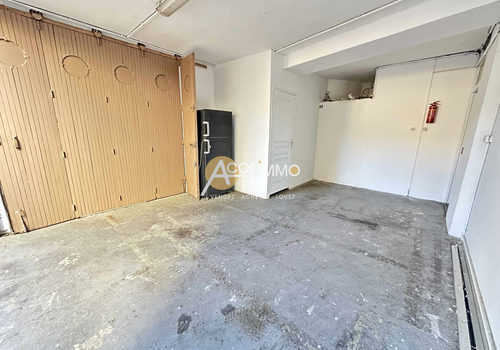 Local Commercial - T2 Apartment - 54.6m2 - Garage