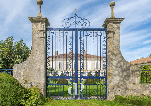 Unique Elegant 17th Century Manor House