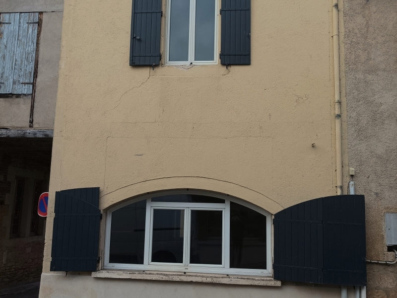 Dorpshuis in duplex in Lot 46700 in goede staat g