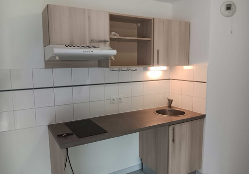 T2-appartement met tuin en parkeerplaats