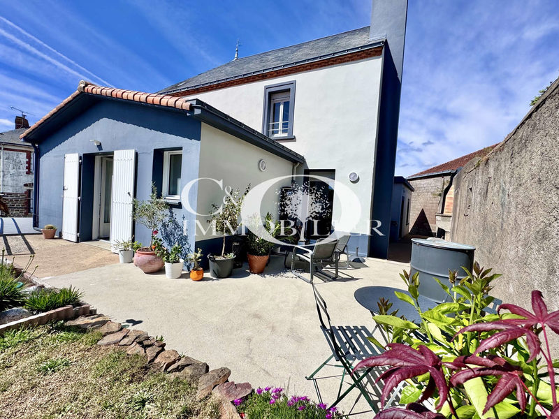 Townhouse with 3-4 bedrooms