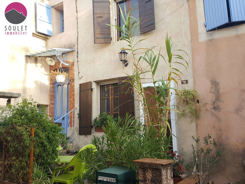House with terrace rented profitability 5%