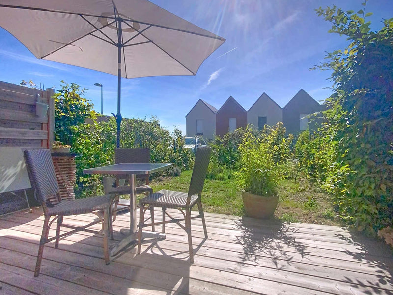 MAISON, 2 CHAMBRES, JARDIN, PARKING, GARAGE