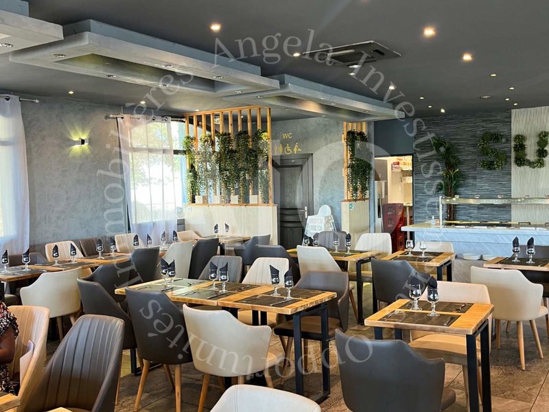 Business assets, restaurant of 450m2, parking for 20 spaces, 1