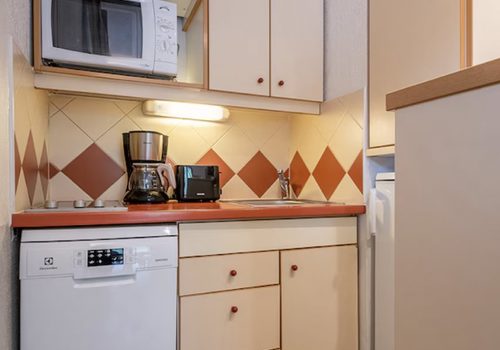 Investment under commercial lease