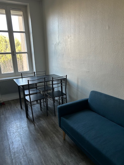 Apartment for sale 2 rooms 27.99 m2 Opportunity / Investment