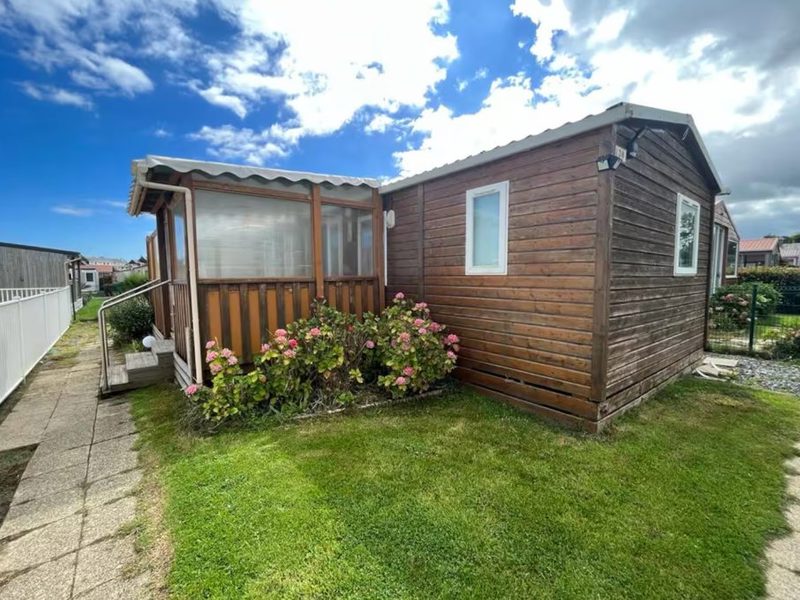 Mobil-home 3 chambres avec terrain privatif