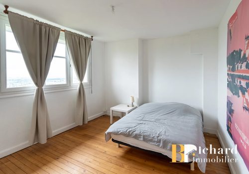 Laon - Stadshuis van 147 m² - 4 slaapkamers