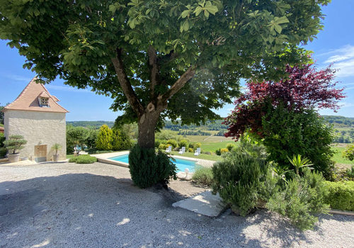 Charming stone house with gîte and swimming pool