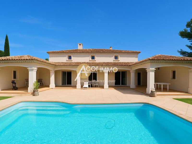SANARY SUR MER - MOOIE TRADITIONELE VILLA - 7 SLAAPKAMERS - TERRAS