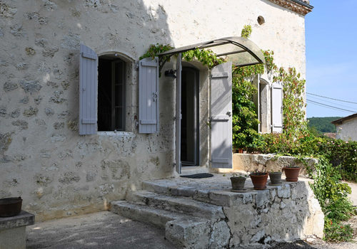 Charming stone house with gîte and swimming pool