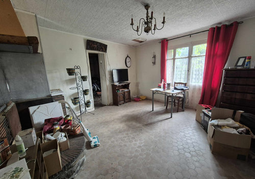 CASTELNAUDARY NEAR CANAL DU MIDI 3 BEDROOMS GARDEN