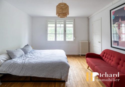 Laon - Stadshuis van 147 m² - 4 slaapkamers