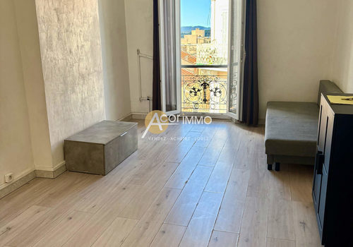 Studio 24 m2 Toulon Saint-Roch, ideaal voor investering of pr