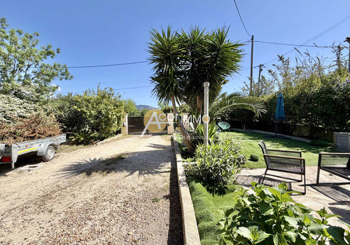 La Seyne-sur-Mer - Residential house with garage