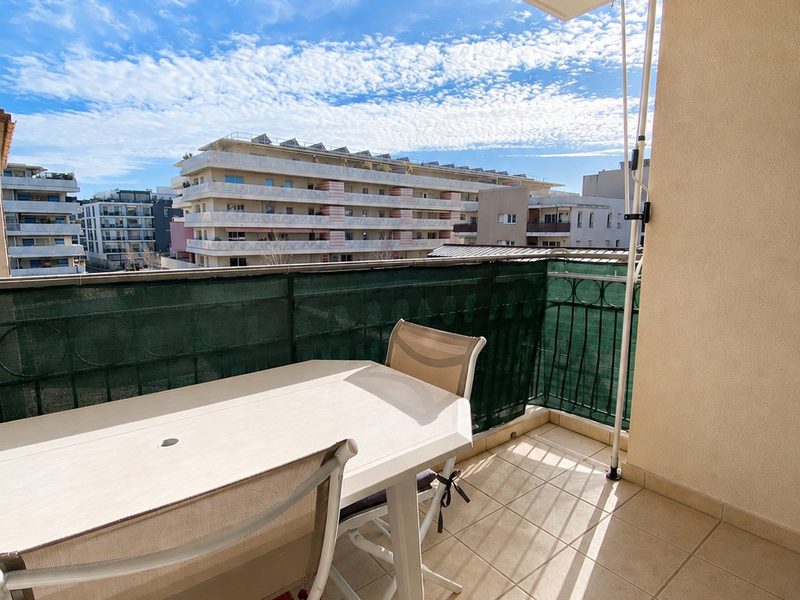 La Seyne-sur-Mer - T3 avec terrasse, au calme
