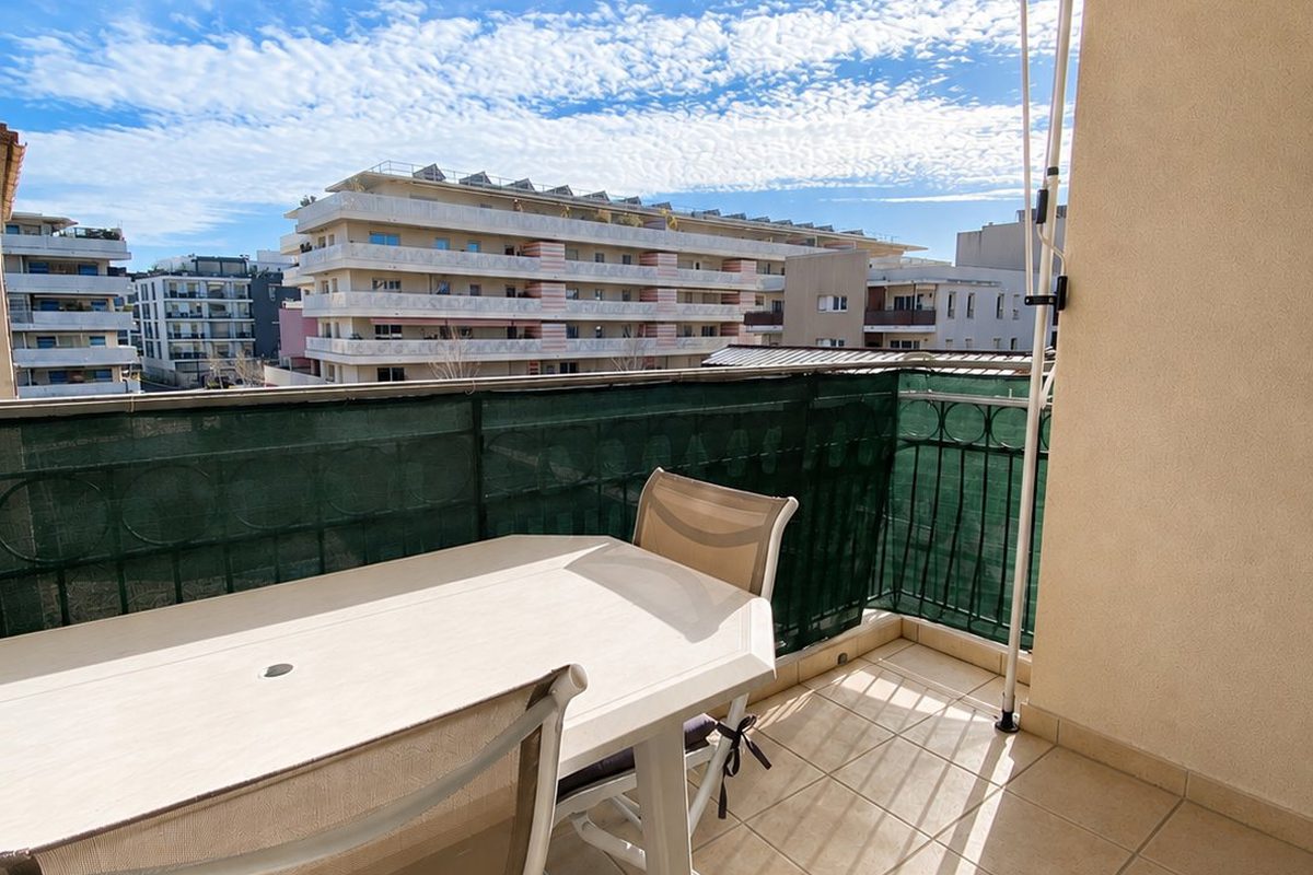 La Seyne sur Mer - T3 met terras, rustig gelegen