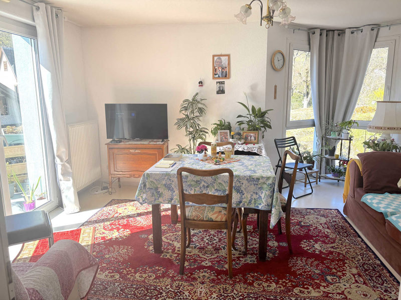Andlau : F3 avec cuisine séparée, balcon, parking. VENDU LOUE