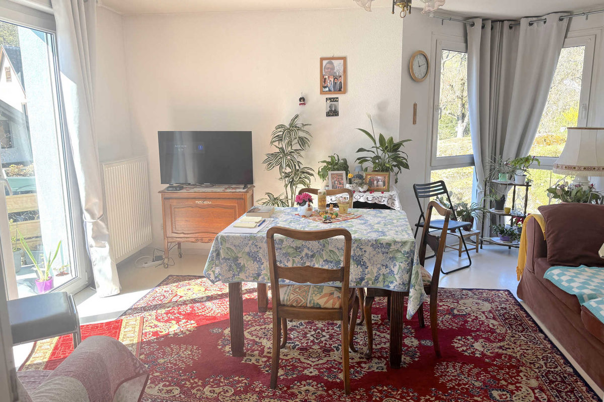 Andlau : F3 avec cuisine séparée, balcon, parking. VENDU LOUE