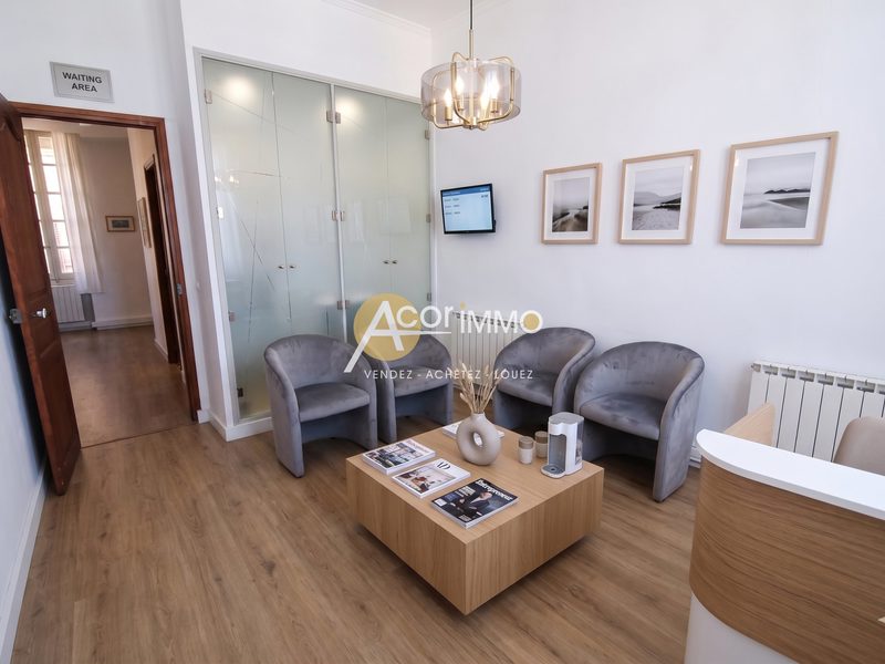 Toulon Centre 96m2 avec ascenseur - Emplacement stratégique