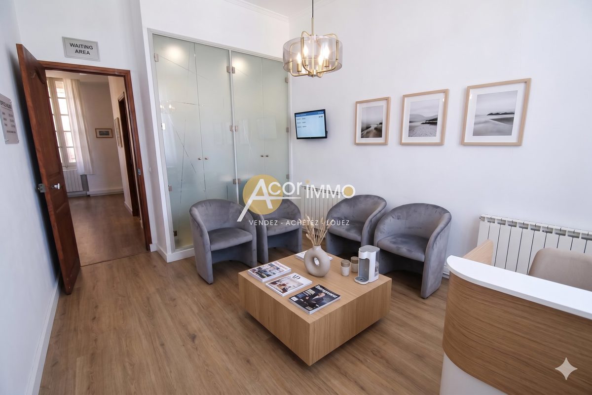 Toulon Centre 96m2 avec ascenseur - Emplacement stratégique