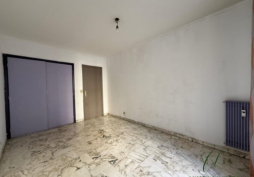 NICE LIBÉRATION 3 PIÈCES TRAVERSANT DE 69 M² AVEC TERRASSE