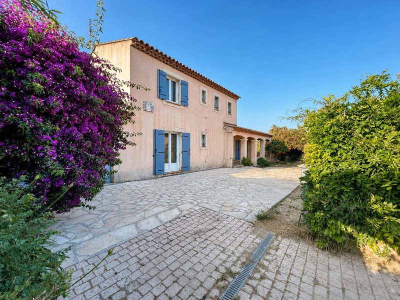 La Seyne-sur-Mer - villa provençale T5 sur 907m2 de terrain