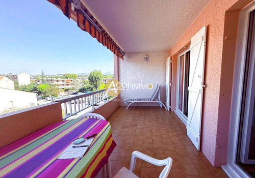 T2 AVEC GRANDE TERRASSE ET GARAGE
