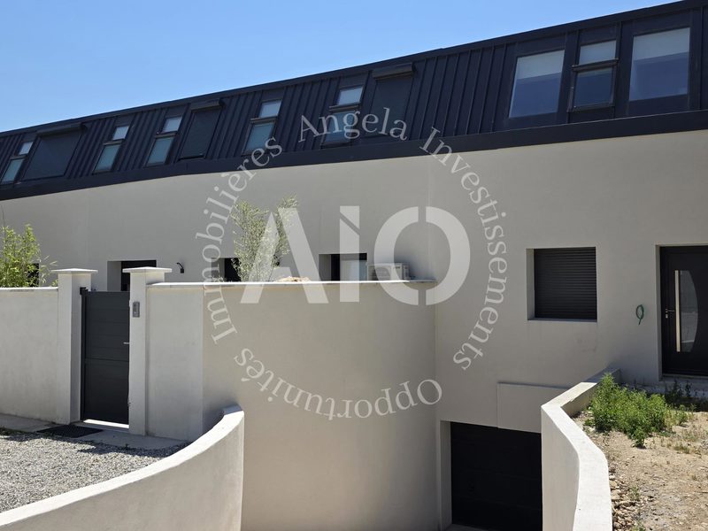 Superbe duplex T5 de 190 m² avec terrasse et piscine - Romans