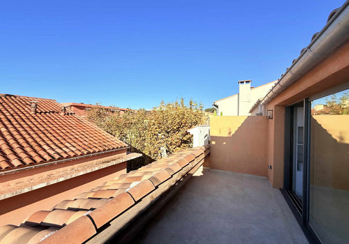 Luxury 3-bedroom apartment - Sanary city center
