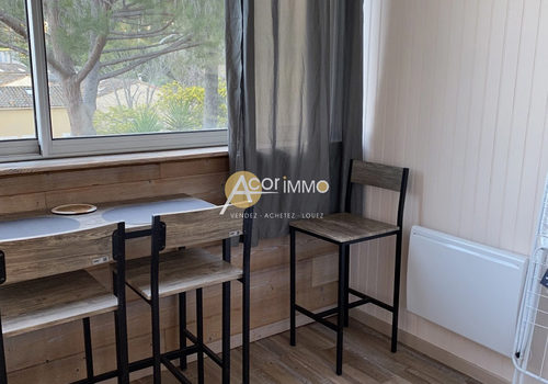 SANARY - Quartier Beaucours - Joli studio meublé de 17 m2 av