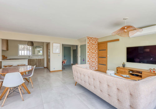 Villa avec piscine - Sanary-sur-Mer   133 m2   3 suites   Ja