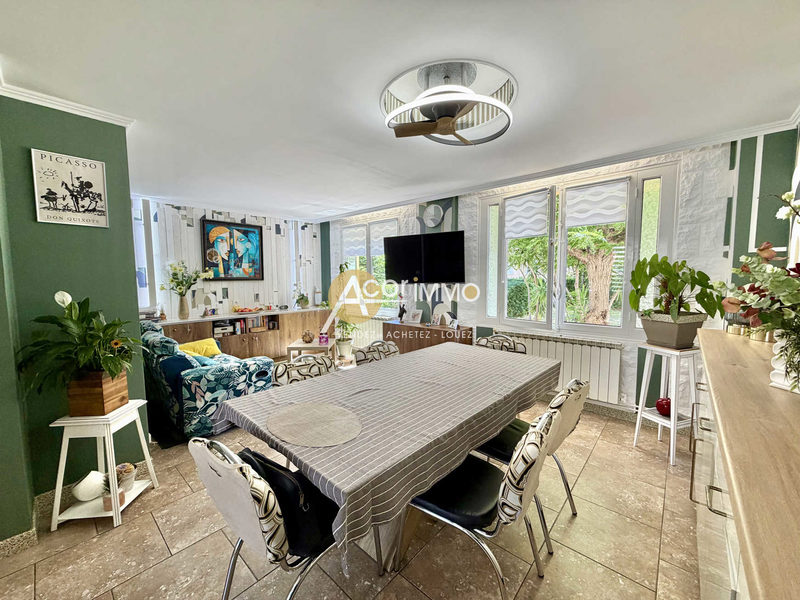Appartement T4 met parkeerplaats en kelder in La Seyne-sur-Mer