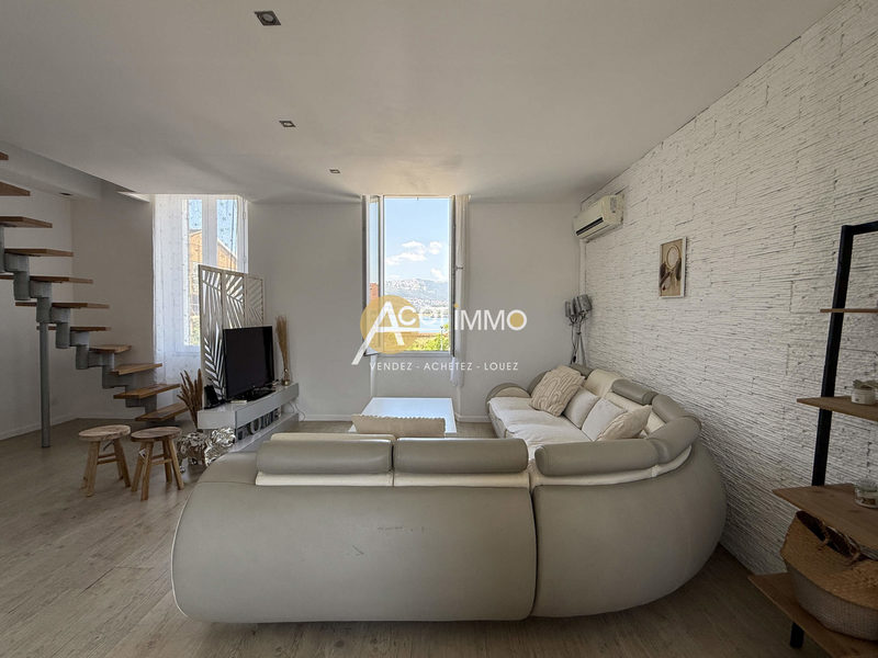 Appartement en duplex de 3 pièces 75m², vue rade, La Seyne-sur-Mer