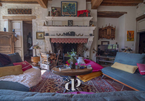 Unique Elegant 17th Century Manor House