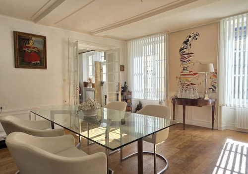 Bayeux Charming former private mansion in the heart of the