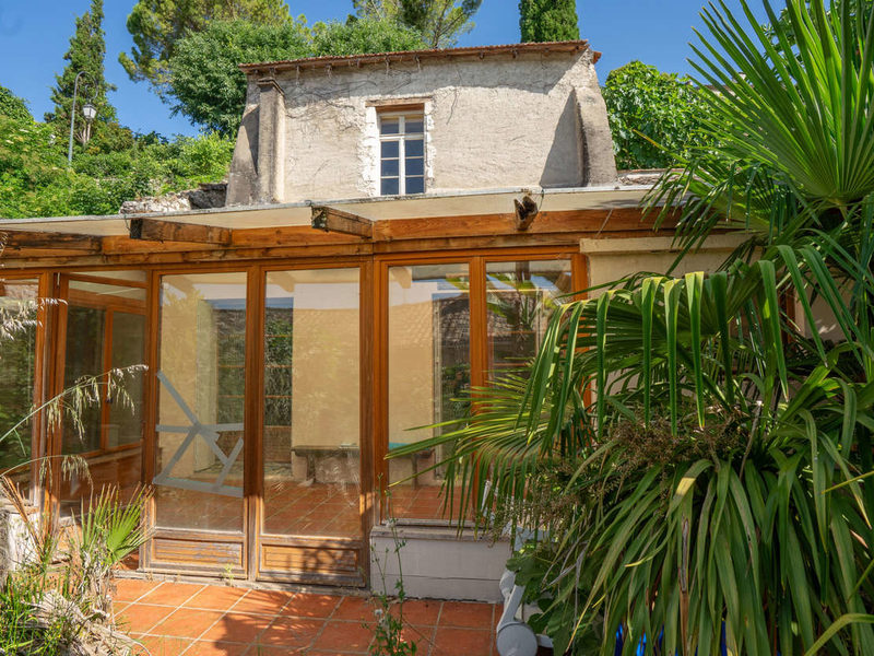 Village house in stone of approximately 80 m2 over 3 floors and its