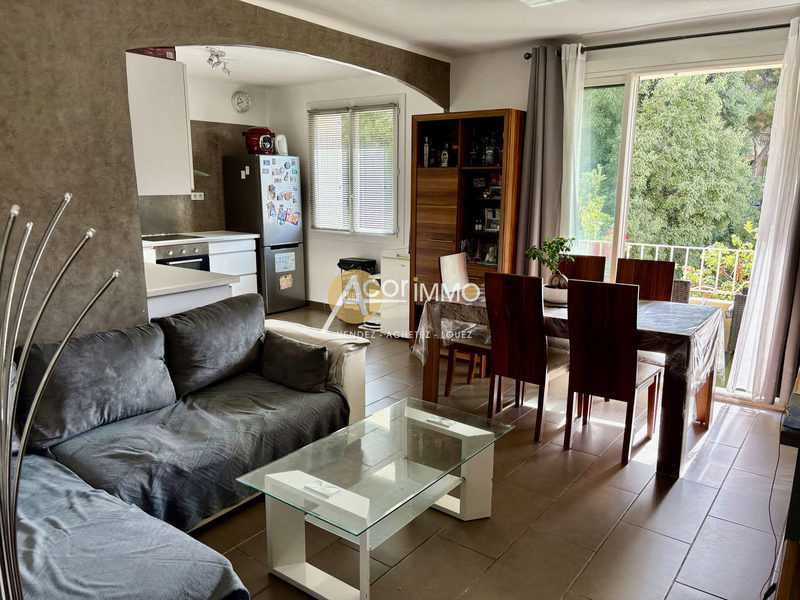 T4 72m2 entièrement rénové avec ascenseur Résidence arborée