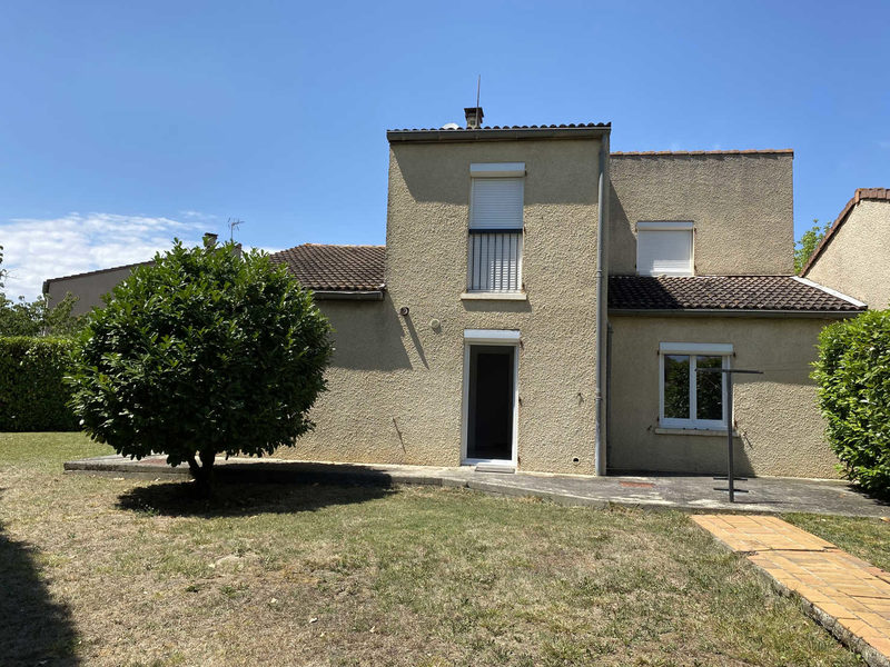 MAISON TYPE 5 AVEC JARDIN ET GARAGE CASTELNAUDARY