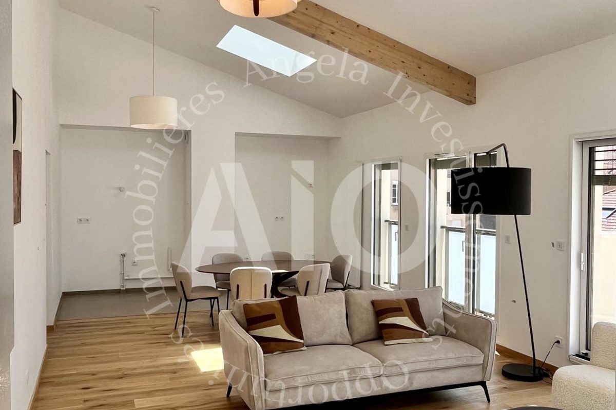 Uitzonderlijk penthouse appartement Laatste verdieping Terras